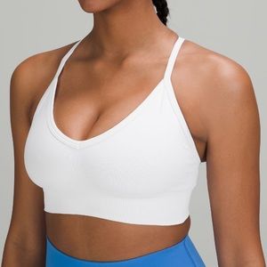 Lululemon Ebb to Street Bra C/D
